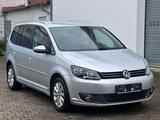 Volkswagen Touran 1.4 TSI DSG Highline*TÜV neu*1.Hand*Temp. - Volkswagen Touran: Dsg