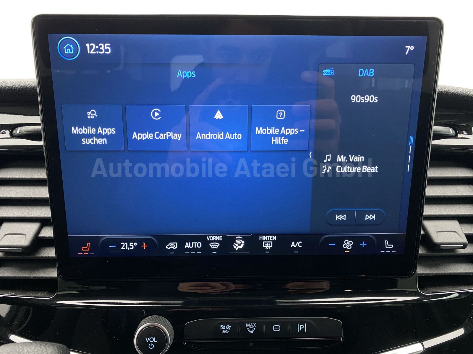 Fahrzeugabbildung Ford Transit 350 L3H2 Automatik *Facelift* NAVI (3813