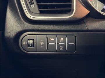 Kia Ceed SW 1.5T DCT7 Kamera Klima Sitzheizung