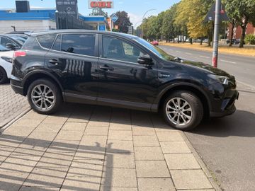Toyota RAV 4 - 4