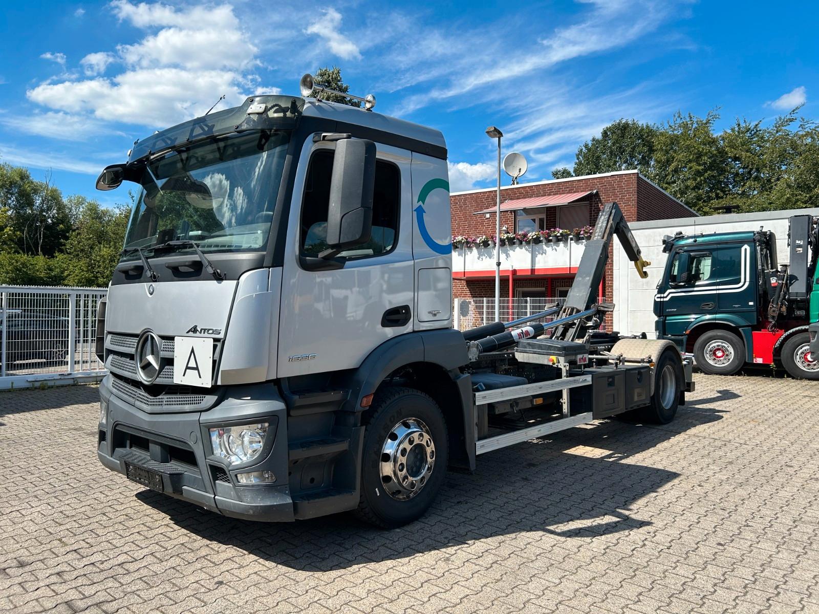 Mercedes-Benz 1836 Antos Abroller 4x2