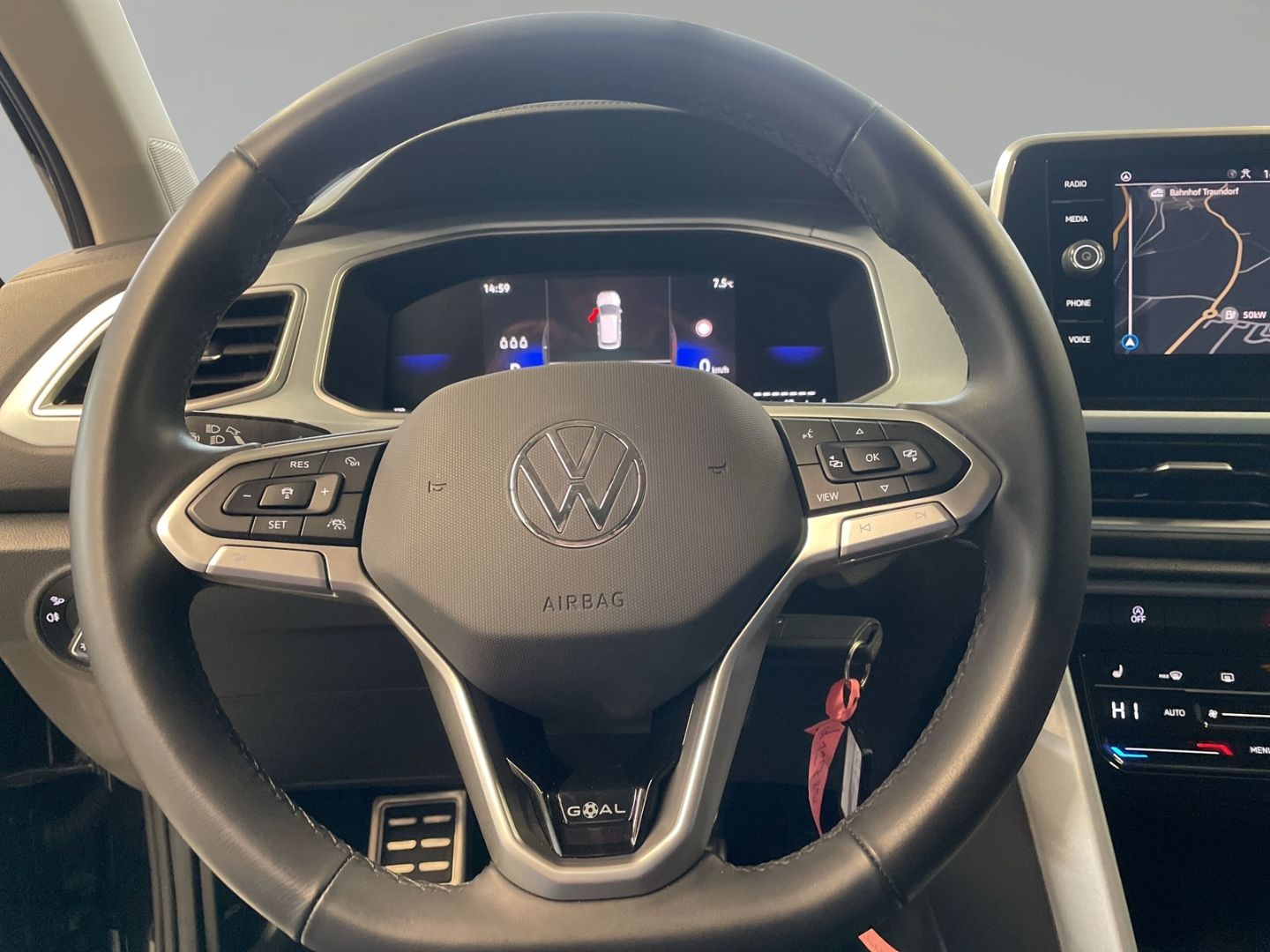 Volkswagen T-Roc - Bild 4