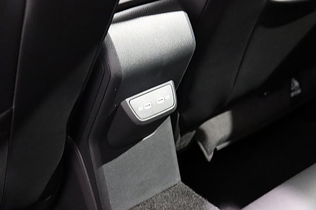 Polo GOAL 1.0 TSI DSG ACC KAMERA LED NAVI AHK PD