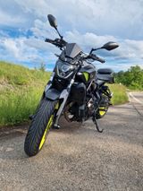 Yamaha MT07, SC Project, Tieferlegung, LED, Griffheiz. - MOTORRAD TIEFERLEGUNG