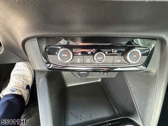 Fahrzeugabbildung Opel Corsa F +DAB+CAR PLAY+DAB+