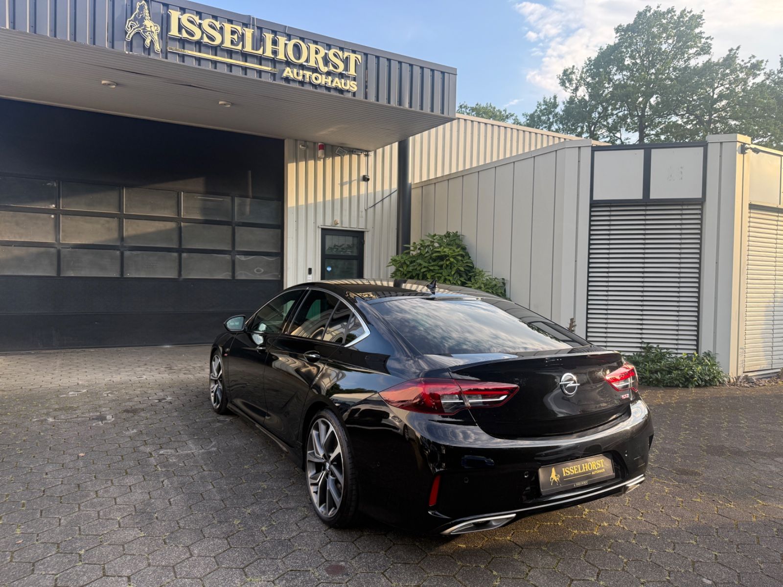 Opel Insignia B Grand Sport GSi 4x4 Massage Sitzbelüf imagem 2