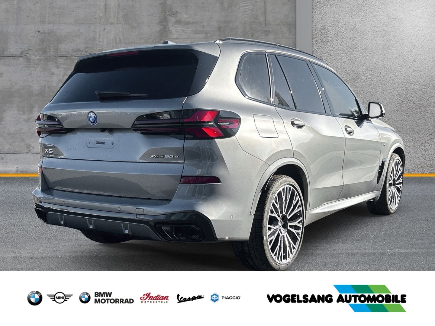 Fahrzeugabbildung BMW X5 xDrive50 e M Sport Pro Park-Assistent Pano