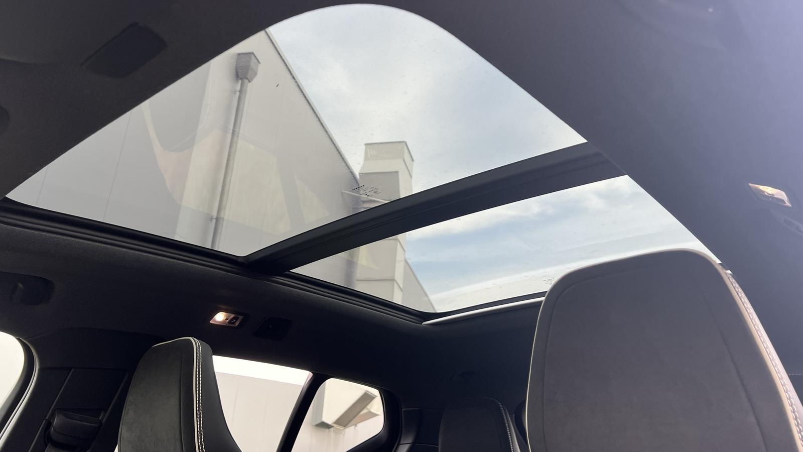 Volvo XC40 R Design AWD/ Pano/ AHK/ 360°/ BLIS/ HK