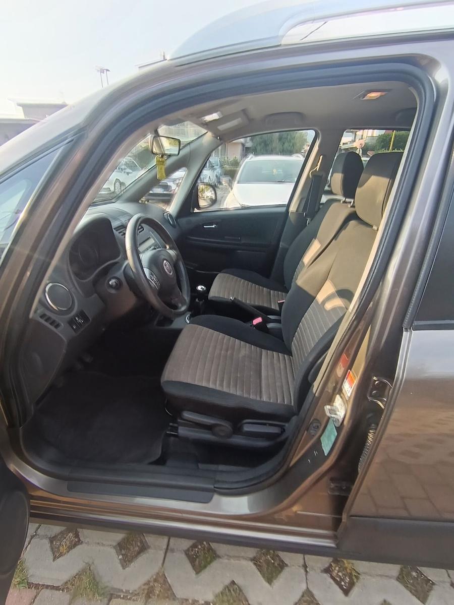 Fiat Sedici 2009 — photo 15