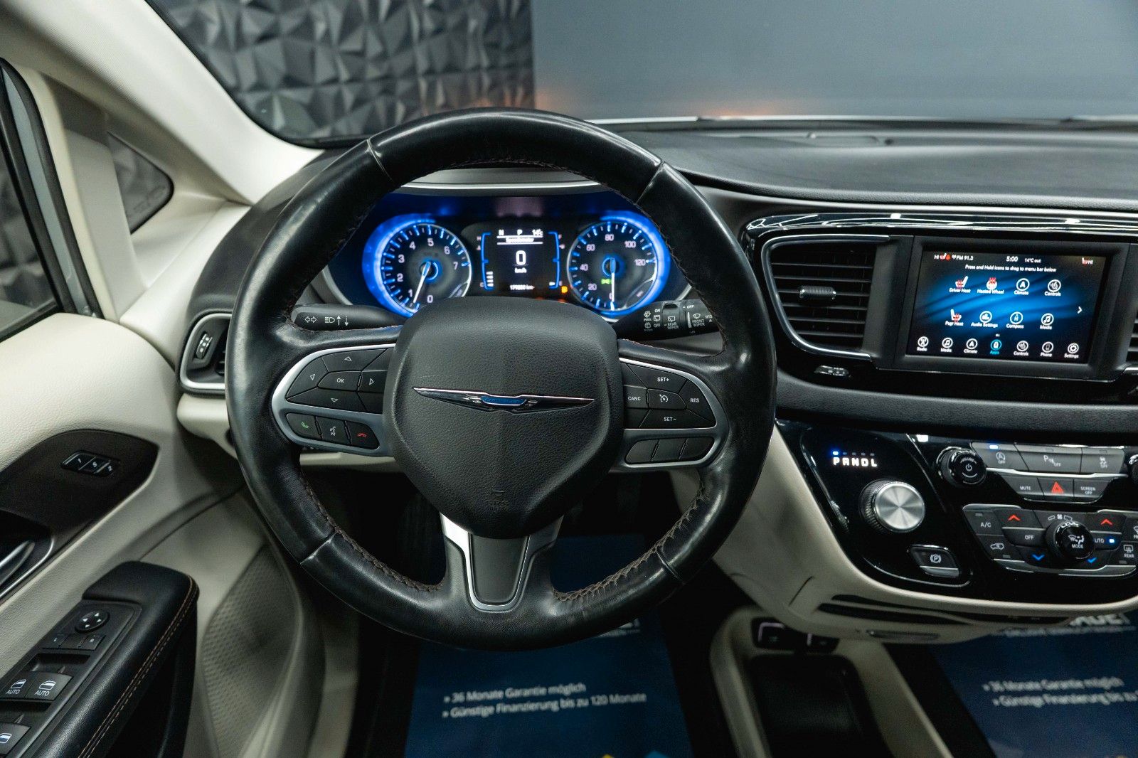 Fahrzeugabbildung Chrysler Pacifica 3.6 V6 Touring L *7 Sitze*LED*Kamera*