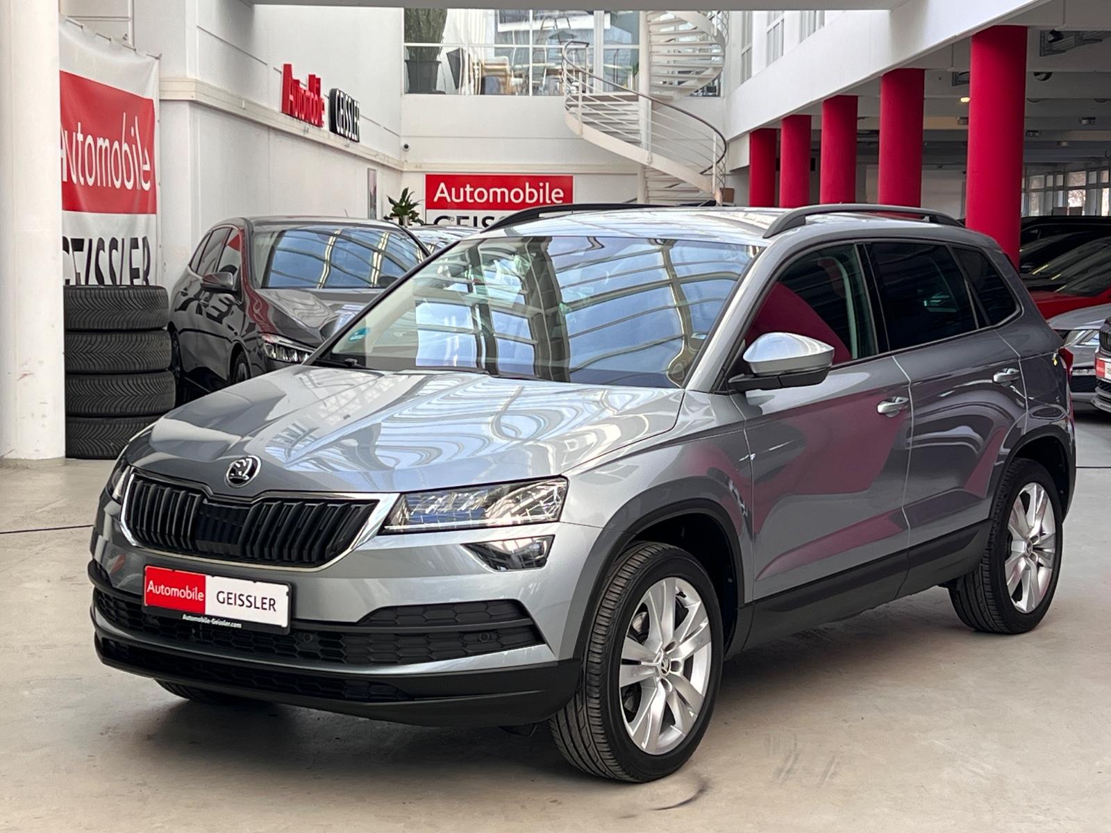 Skoda Karoq Style DSG+AHK+LED+heizb FS+Sitzhz