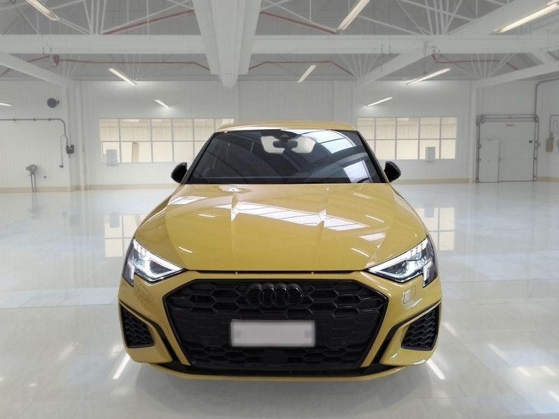 Audi AUDI A3 SPORTBACK 45 TFSI E S TRONIC S LINE EDIT imagem 2