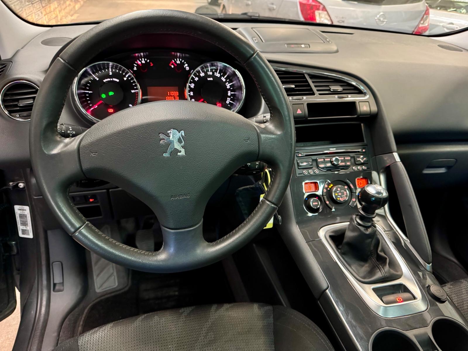 Peugeot 3008 Business-Line *1.Hand*Navi*Zahnriemen NEU*