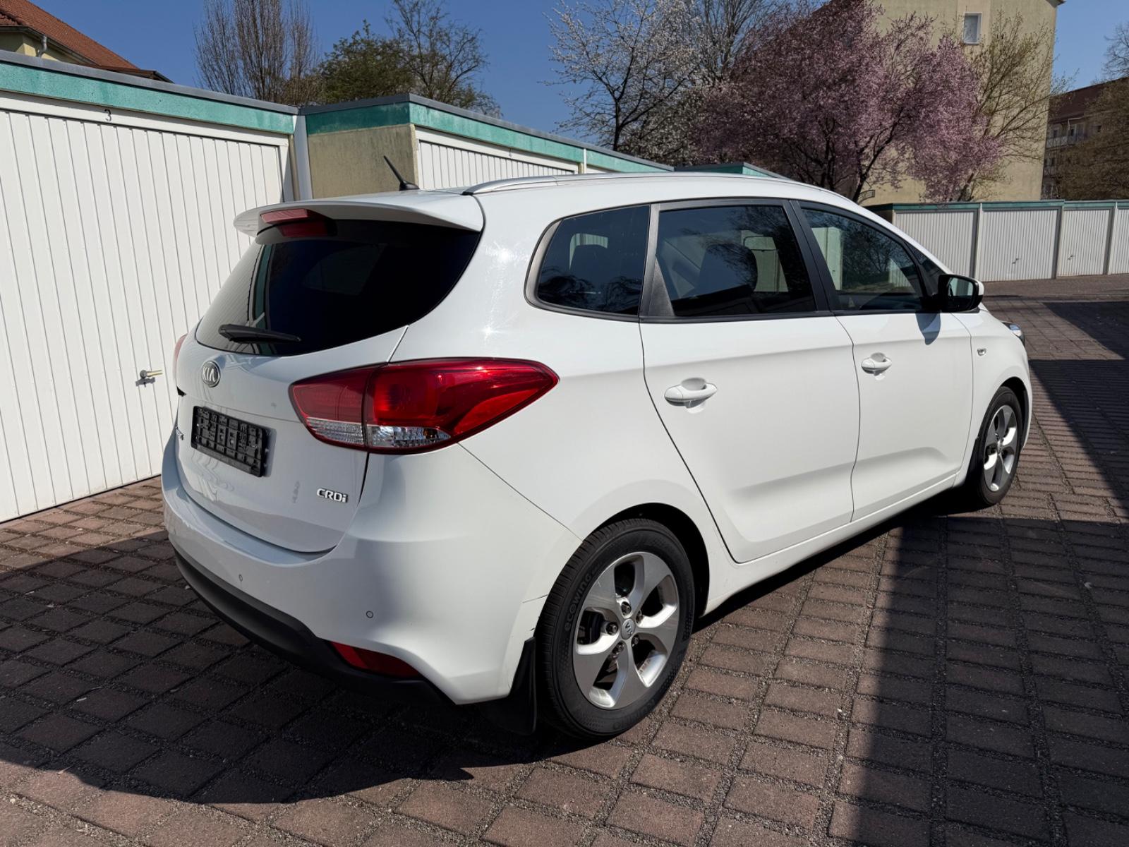 Kia Carens 2014 — photo 5