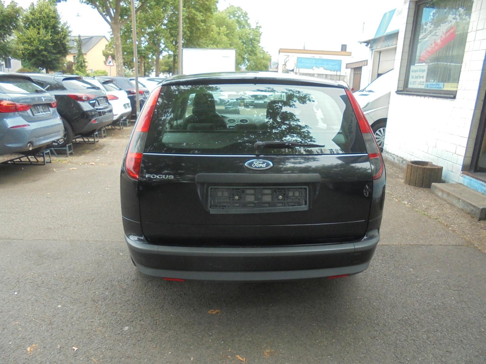 Ford Focus 2005 — photo 6