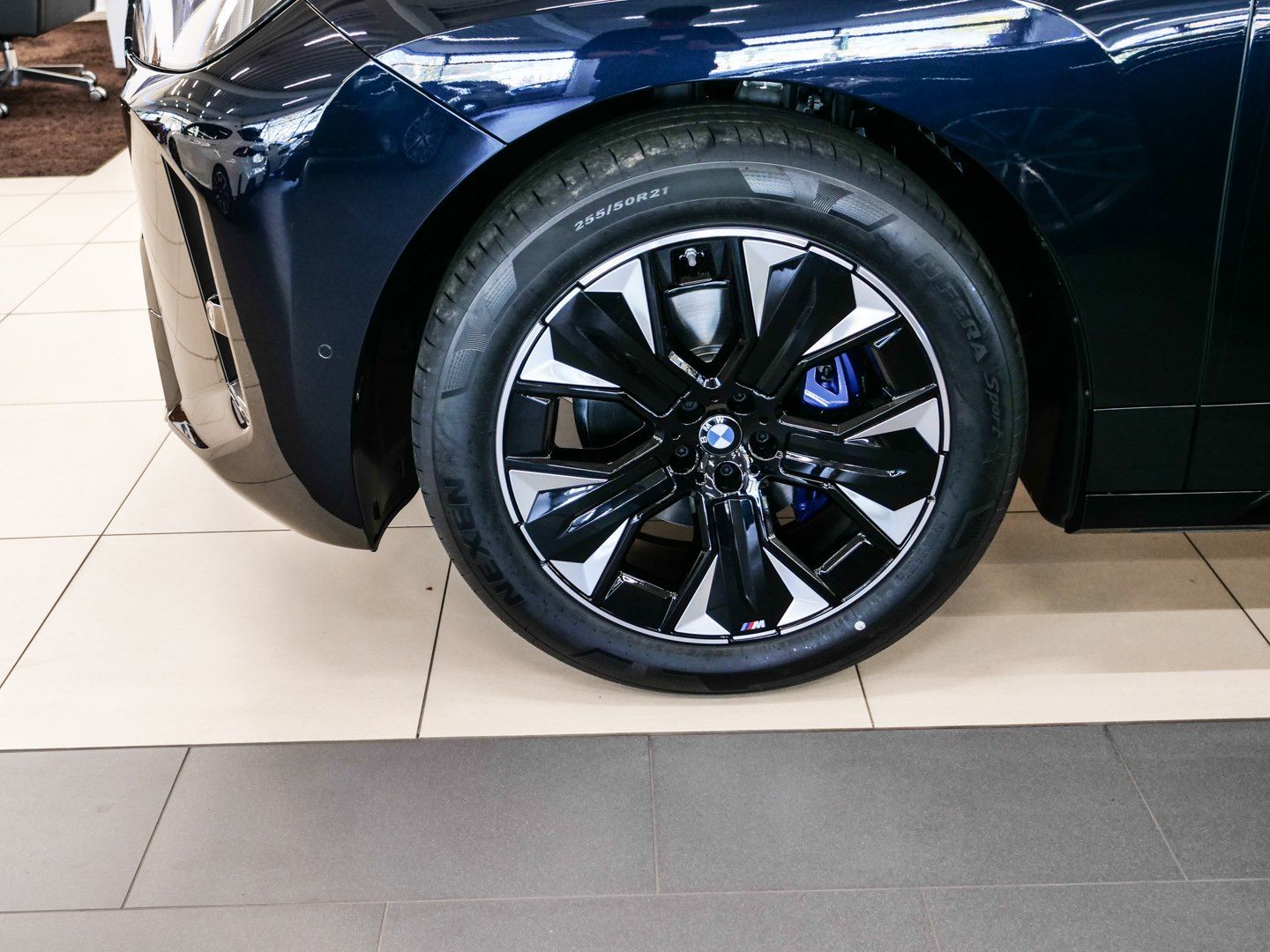 BMW iX - Bild 7
