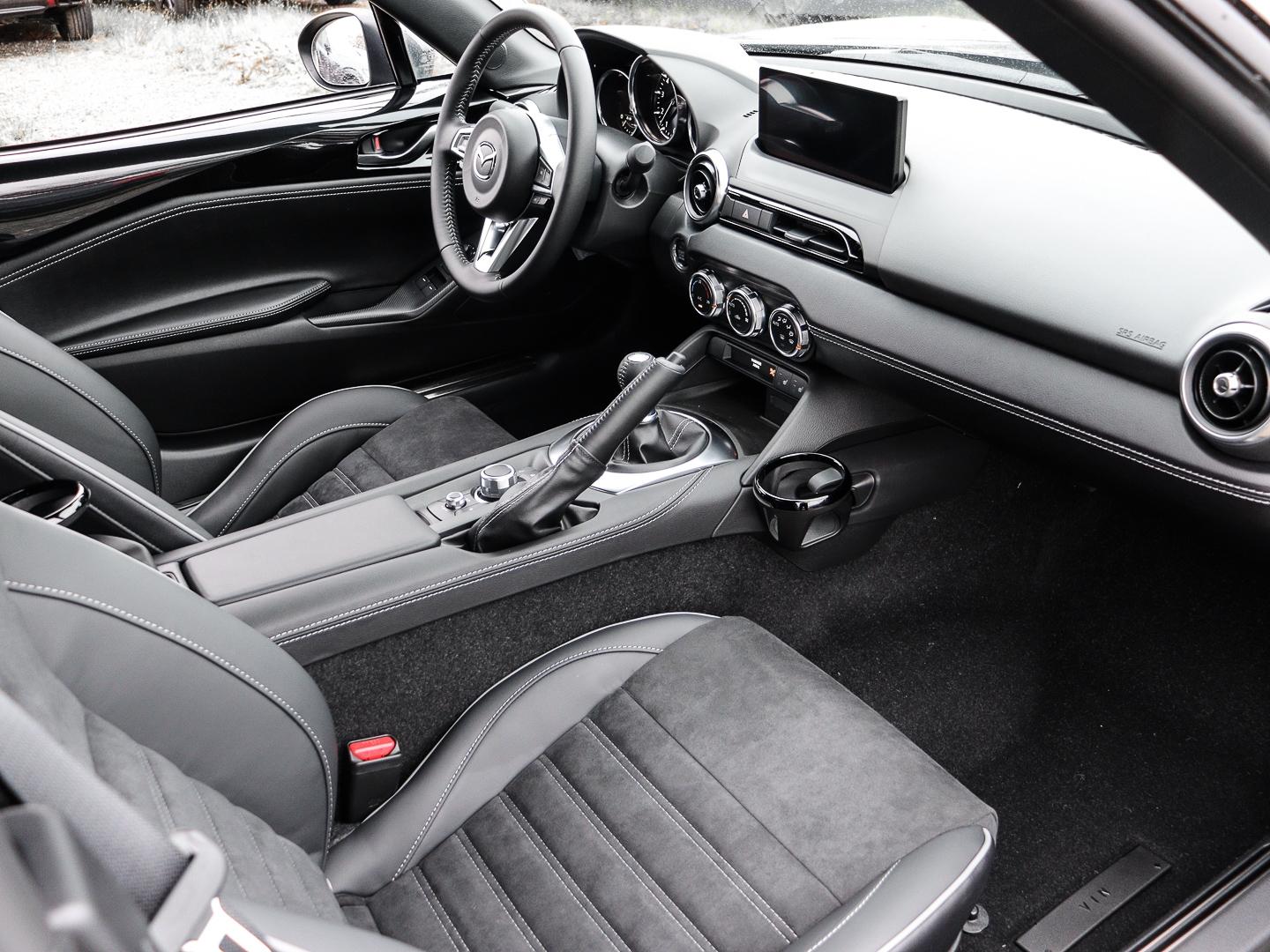 Mazda MX-5 2024 1.5L SKYACTIV-G 132 6MT RWD Homura EU6