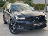 Volvo XC40 R Design AWD Navi T-Leder ACC SHZ v+h Kam. - Volvo Gebrauchtwagen in München