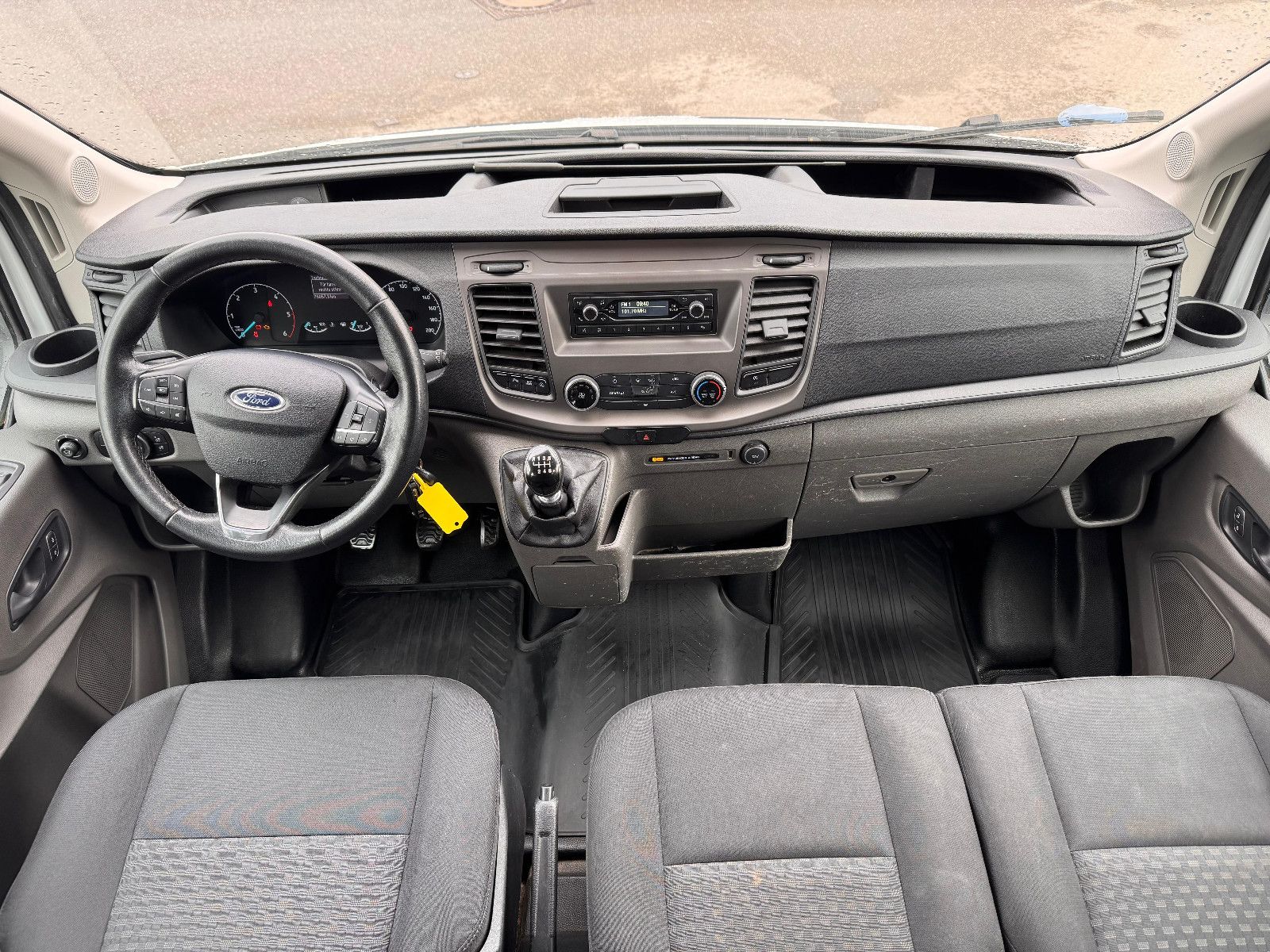 Fahrzeugabbildung Ford Transit 350 L3H2 *'ROLLSTULL LADERAMPE*9-SITZE*