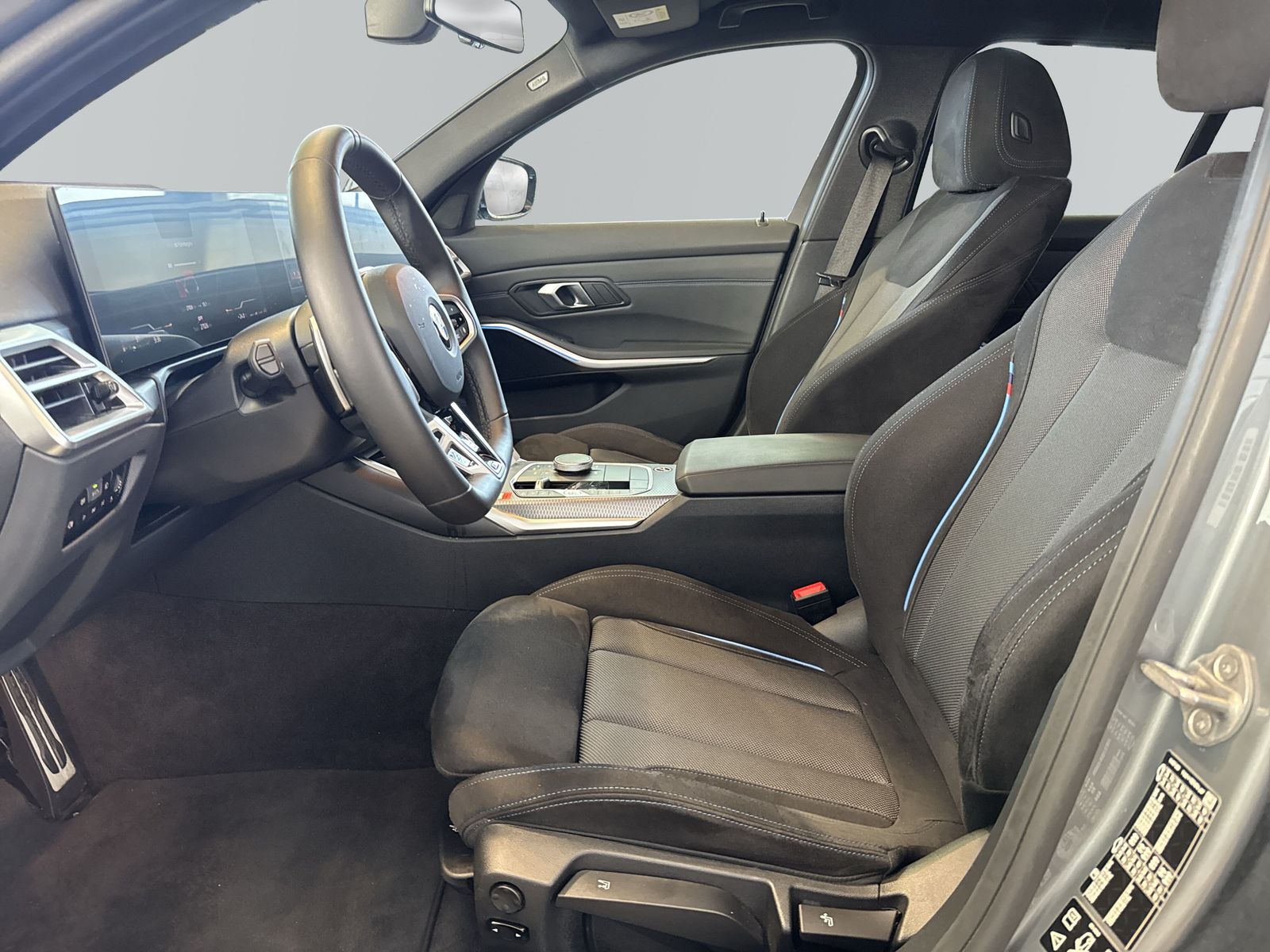 BMW 330 - Bild 8