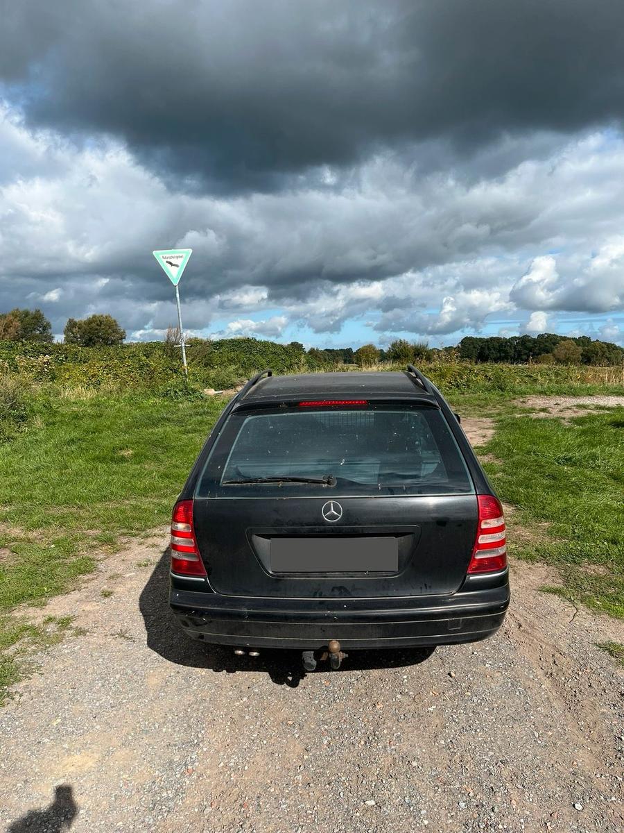 Mercedes-Benz C220 2006 — photo 5