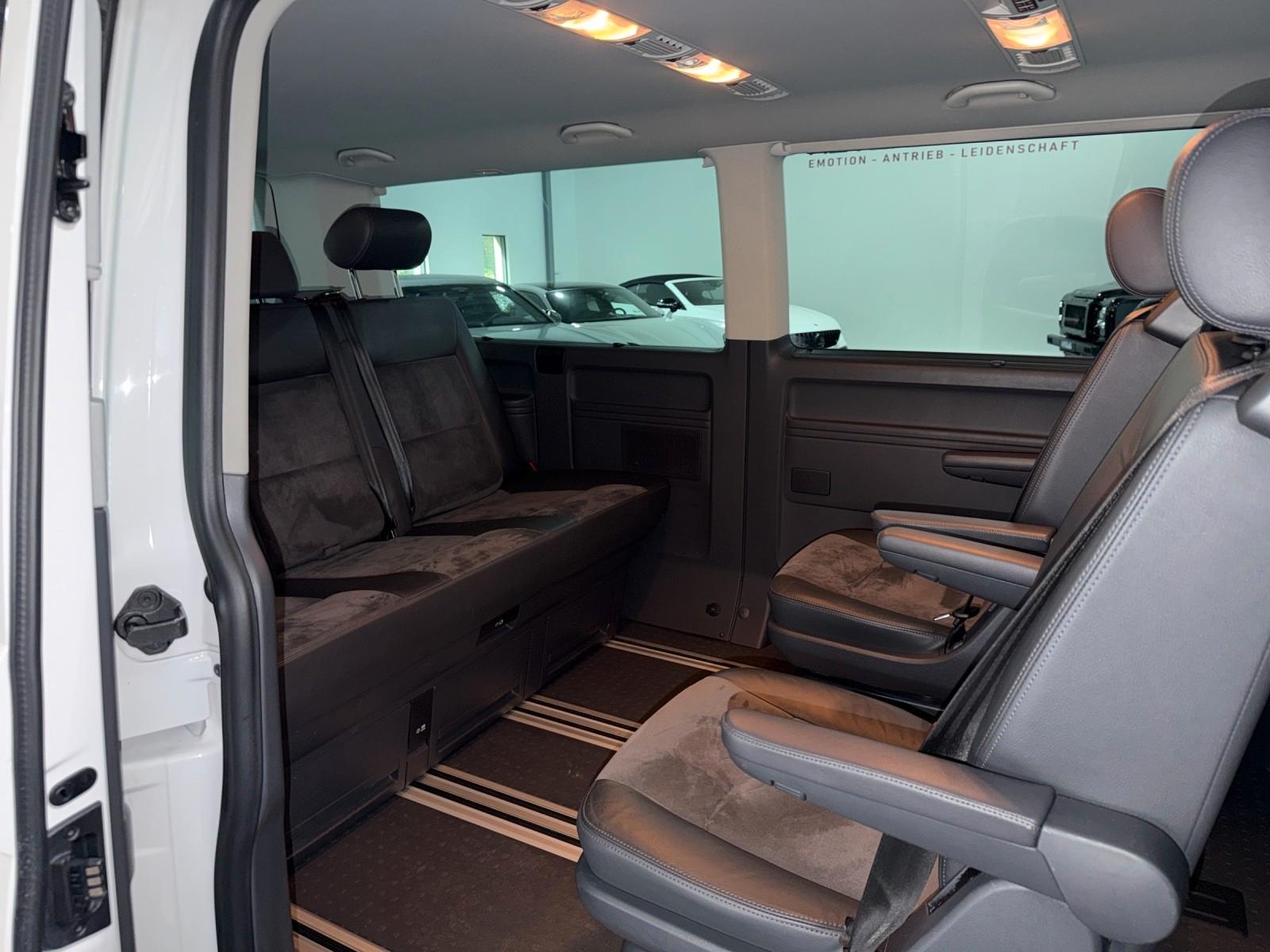VOLKSWAGEN T5 MULTIVAN LONG 2.0 TDI 180ch 4MOTION - 7 PLACES - ATTELAGE - CAMÉRA DE RECUL - BI-XÉNON - CHAUFFAGE AUXILIAIRE WEBASTO
