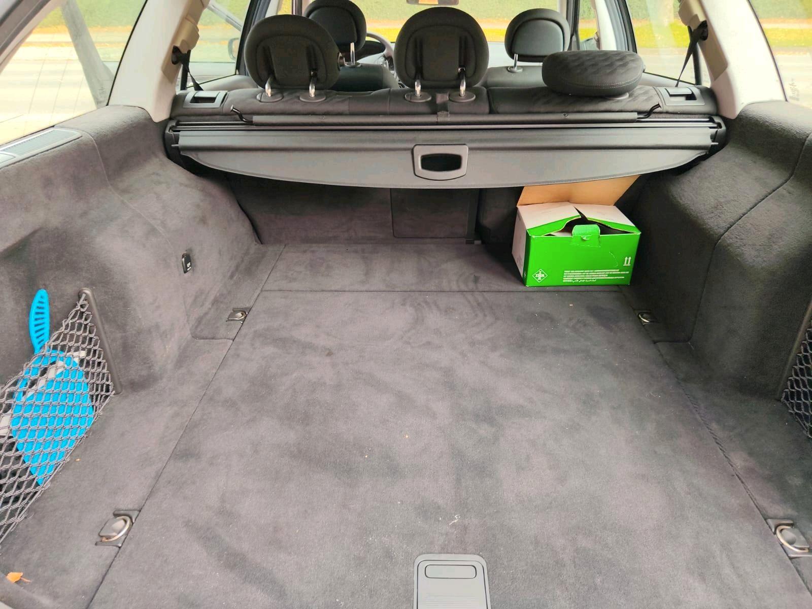 Mercedes-Benz E220 2004 — photo 5