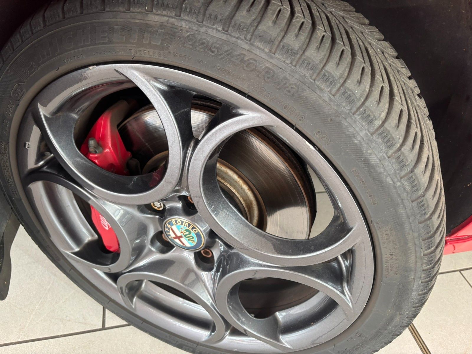 Fahrzeugabbildung Alfa Romeo Giulietta Turismo 1.4 QV-LINE NAVI/LEDER/PDC/TEM