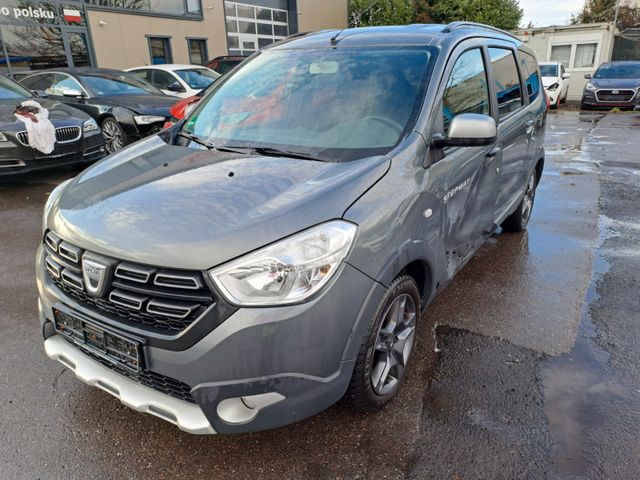 Dacia Lodgy Stepway Celebration