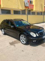 Mercedes-Benz Mercedes W/S 211 E550 - Mercedes-Benz: Kombi, W211