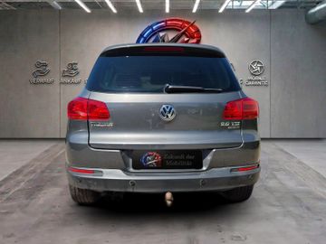 Volkswagen Tiguan - 6