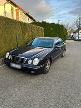 Mercedes-Benz Mercedes E240 w210 - Mercedes-Benz E 240 mit LPG-Antrieb