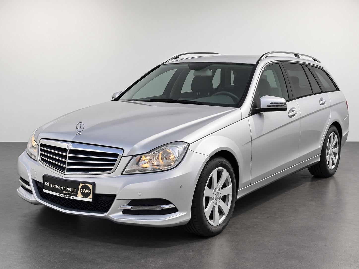 Mercedes-Benz C 180 CGI - AHK | SHZ | NAVI | PTS