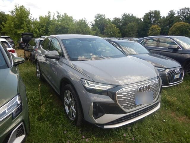Audi Q4 e-tron SpBack S-line Matrix RFK foto 4