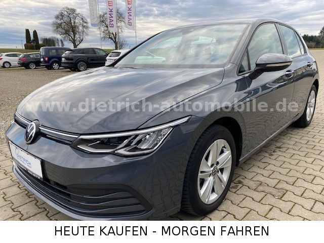 Volkswagen Golf VIII 1,5TSi SHZ PDC NAVI LED Garantie 36 Mo