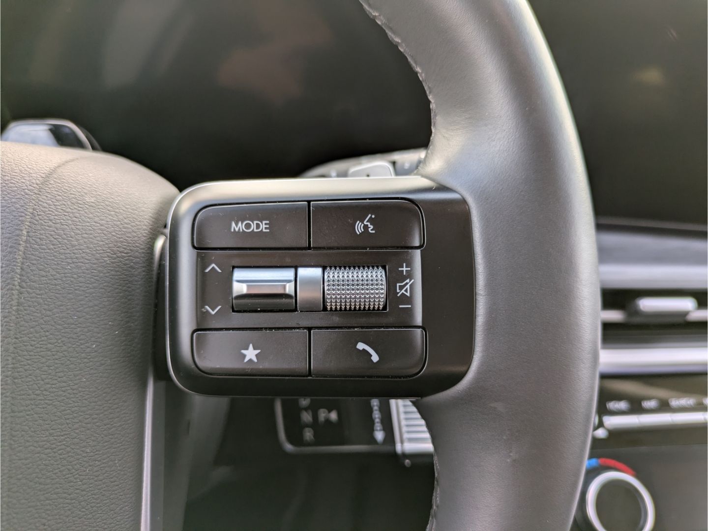 Hyundai Santa Fe – Bild 10