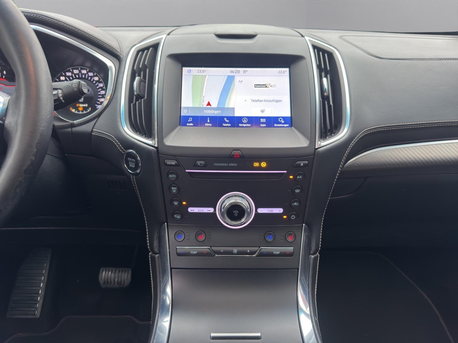 Ford Edge Vignale 4x4 Kamera Leder LED Pano Spurhalte
