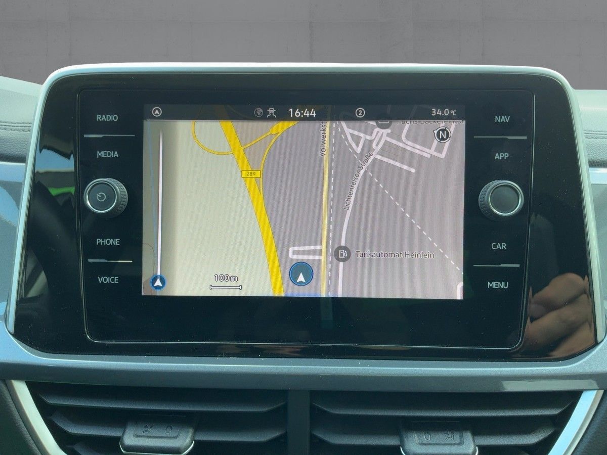 Volkswagen T-Roc - Bild 11