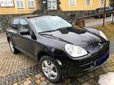 Porsche Cayenne, sehr gepflegt, überholter Motor - Porsche Cayenne: Motor