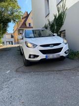 Hyundai ix35 2.0 CRDi | TÜV neu (Tausch mö... - gebrauchte Hyundai TUCSON aus dem Jahr 2013