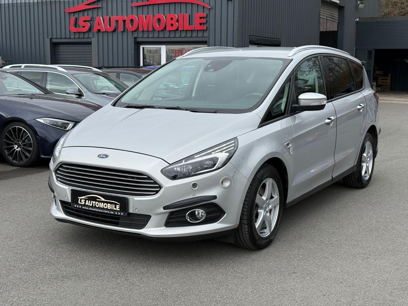 Ford S-MAX Business/LED/R-Cam/Navi/SHZ/PDC