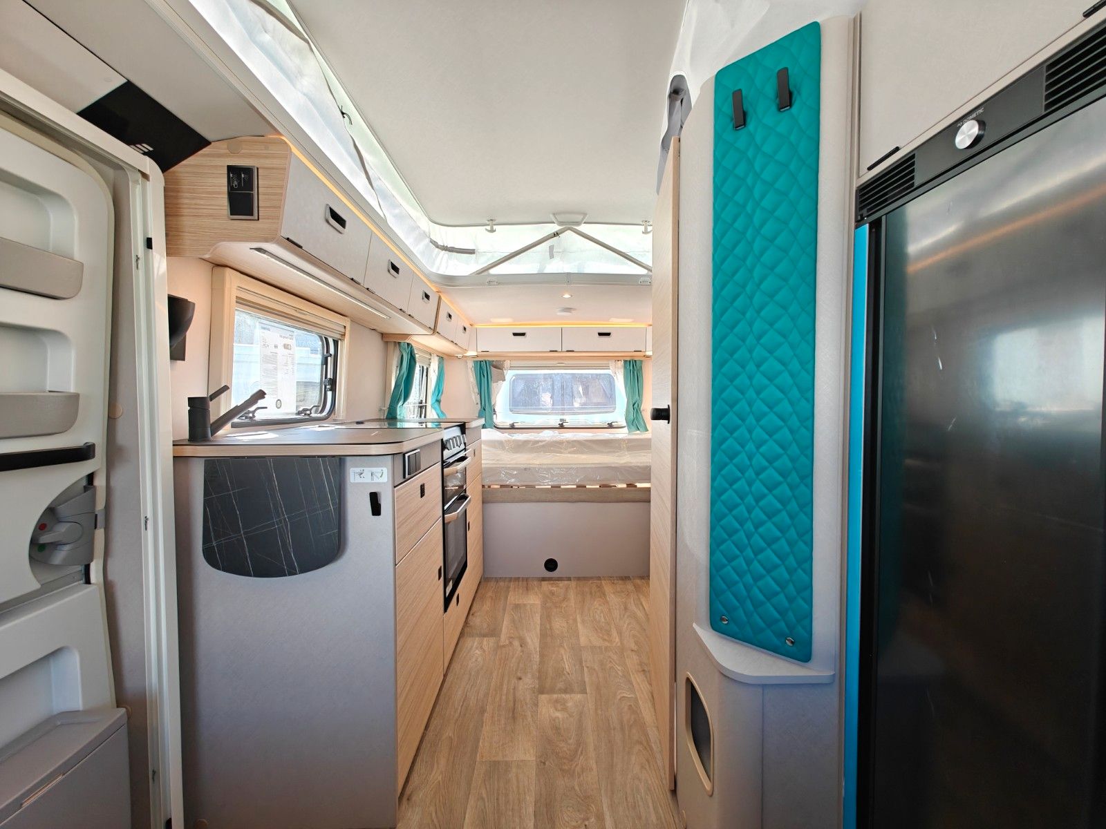 Fahrzeugabbildung HYMER / ERIBA / HYMERCAR Touring 630 Legend Urban 2026