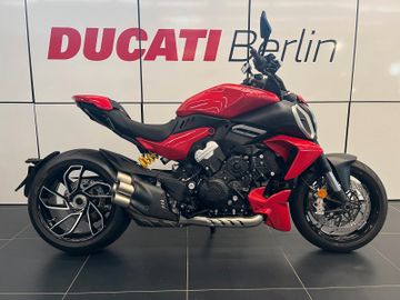 Ducati Diavel V4