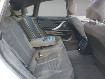 BMW 320 Gran Turismo - 5