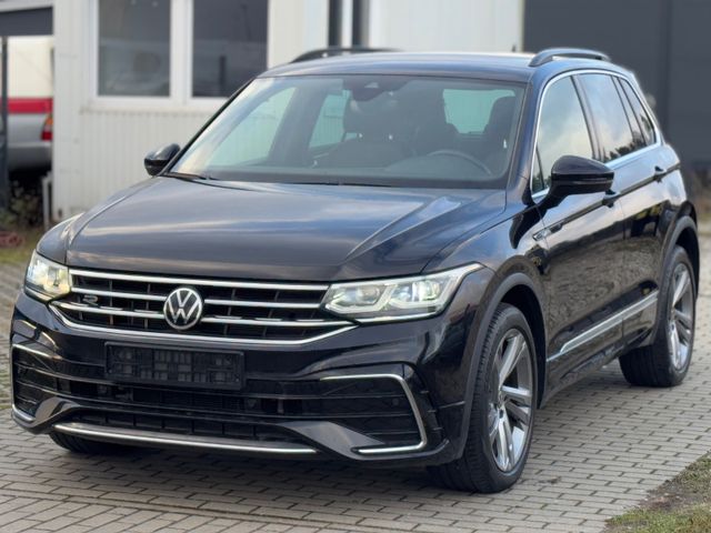 Volkswagen Tiguan 2.0 TDI R-Line Digital Cockpit Matrix LED