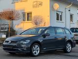 Volkswagen Golf 7 Variant Highline*ACC*STANDH*CARPLAY*AUT - Volkswagen Golf Variant mit Diesel-Antrieb