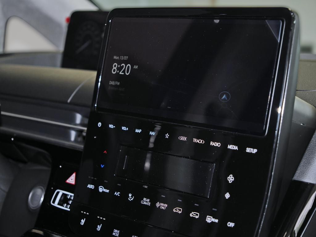 Fahrzeugabbildung Hyundai STARIA HEV 7-Sitzer Signature 360 4xSHZ ACC AUT