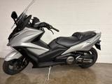 Kymco AK 550i in wirklich neuwertigem Zustand. - KYMCO AK550