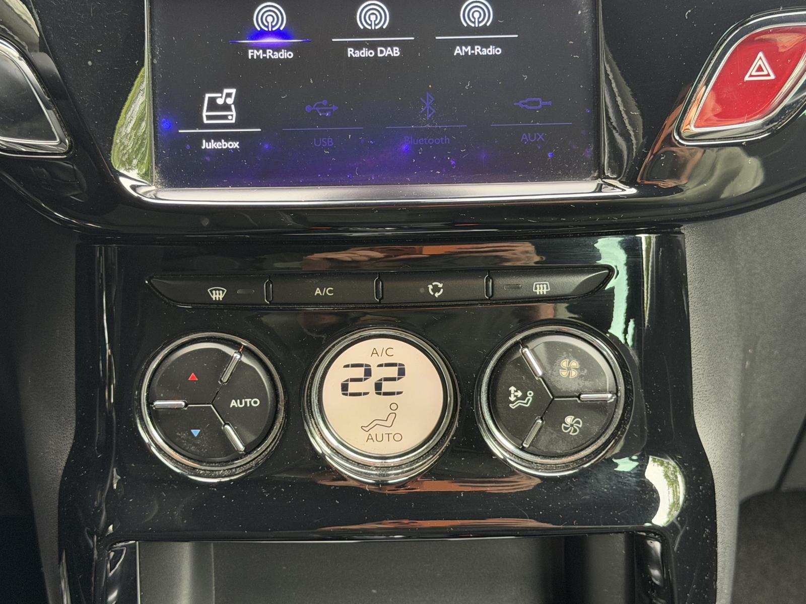 DS Automobiles 3 Sport Chic THP 165 LED Navi Rü-Kamera Tempomat