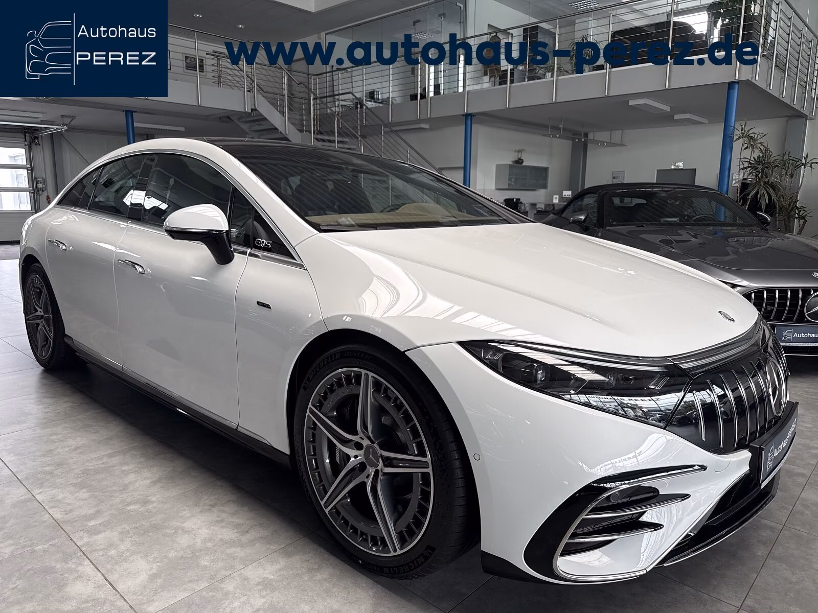 Mercedes-Benz EQS 53 AMG 4M+ PREMIUM+ HYPERSCREEN-BURMESTER-21